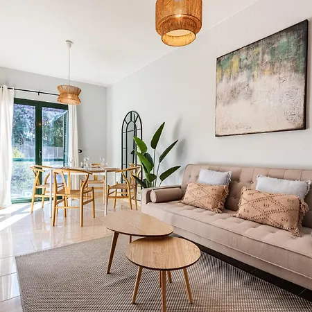 Apartment Beautiful Amazing Location *